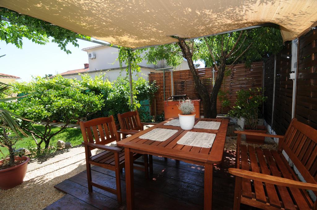 Apartment Duka Крк Экстерьер фото