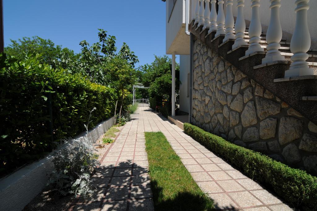 Apartment Duka Крк Экстерьер фото