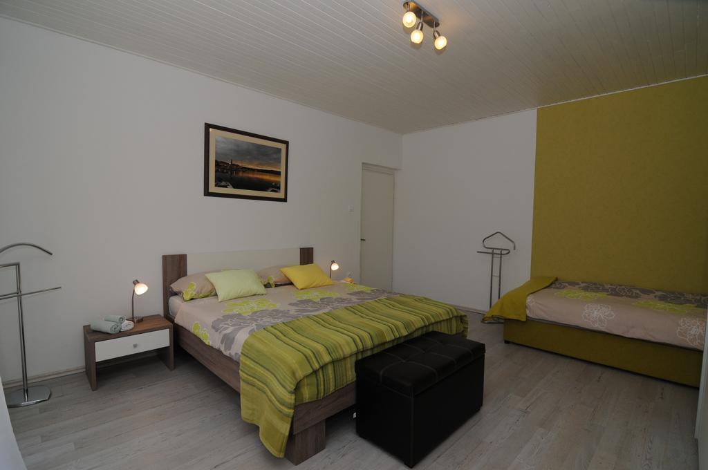 Apartment Duka Крк Экстерьер фото